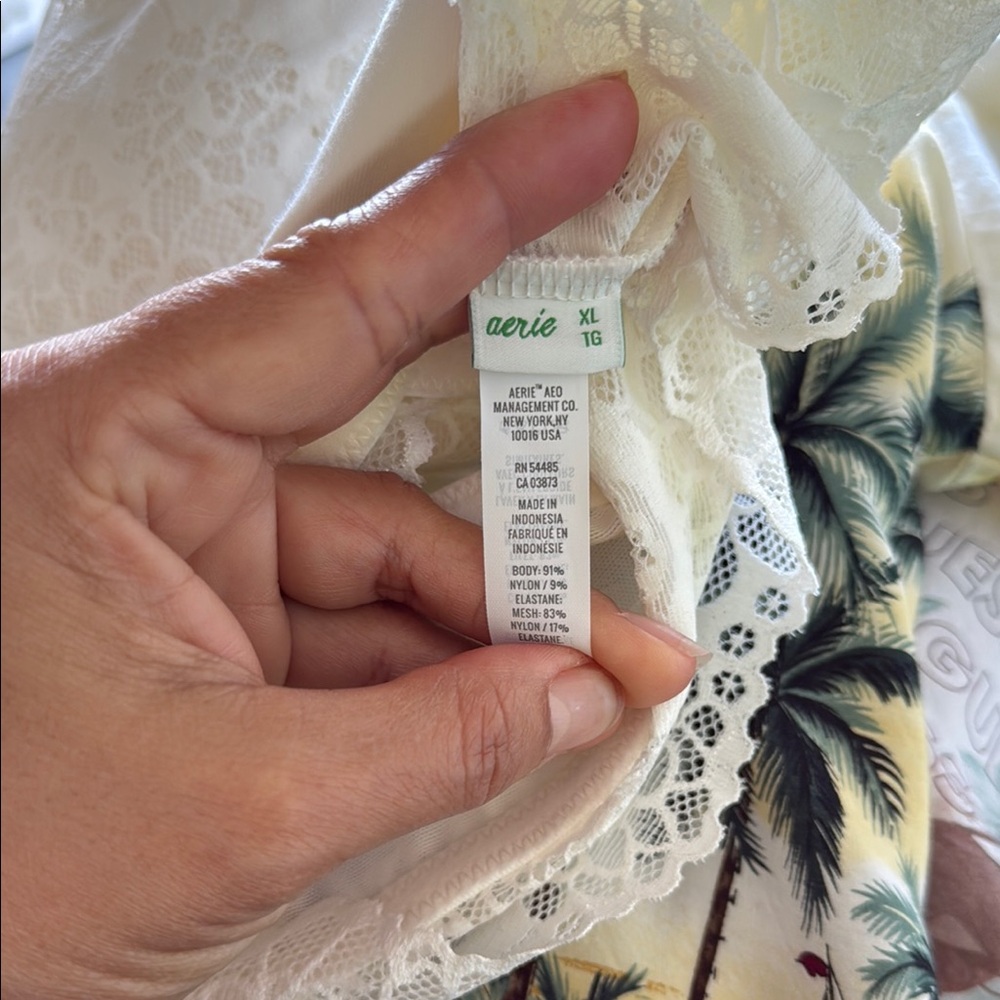 Aerie White Lace Intimates Collection - Picture 8 of 9